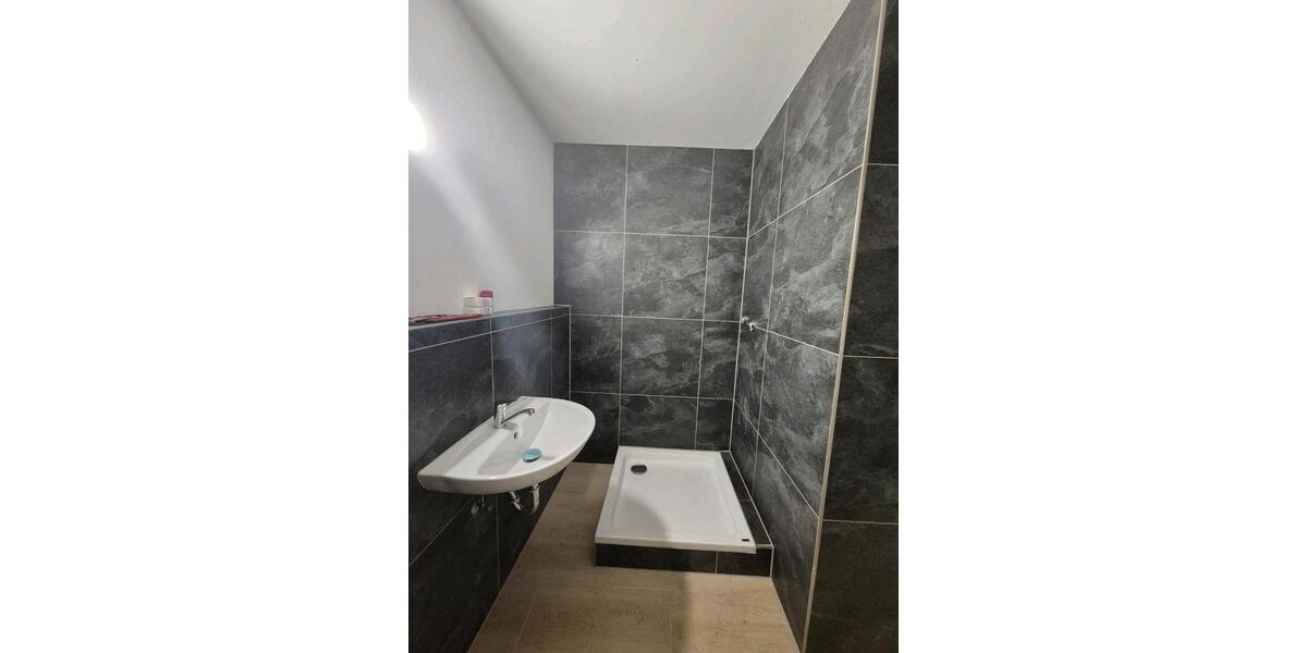 Etagenwohnung Ludwigshafen am Rhein Parkinsel - 1 Zimmer, 28 m&sup2;, 650&euro; | Angebot:26491073