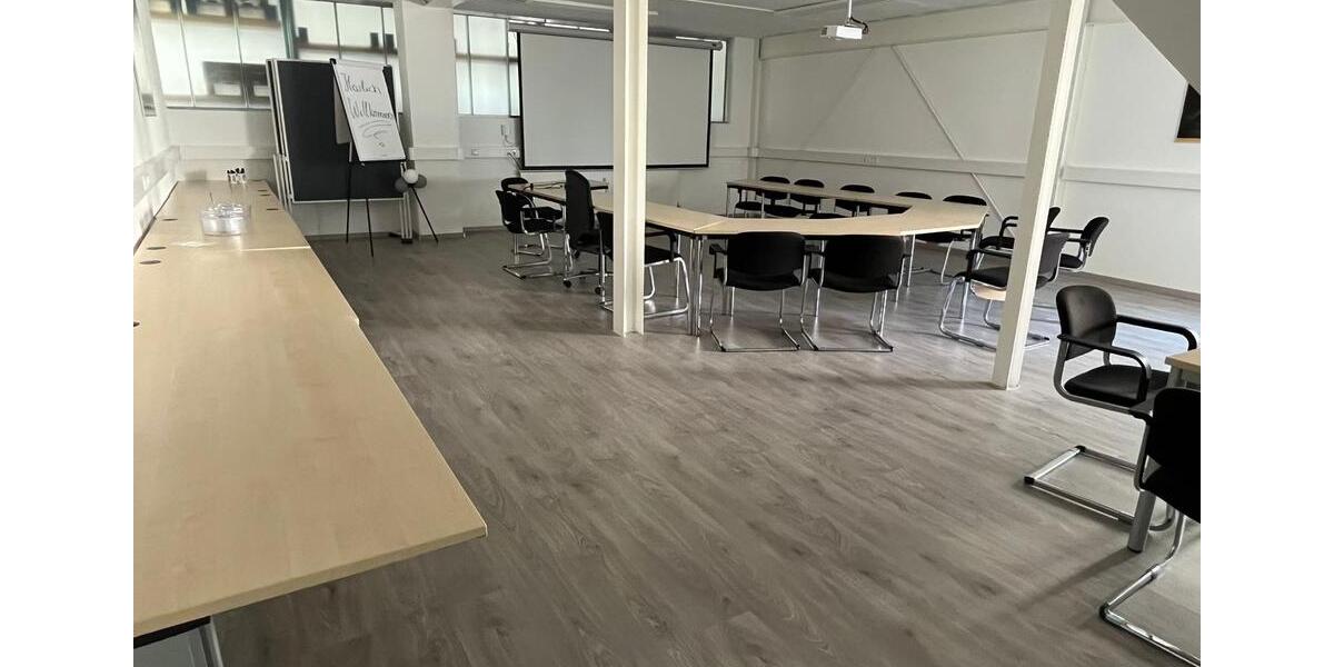 Gewerbehalle inkl. Hoffläche 944qm Veitshöchheim zu vermieten zimmer