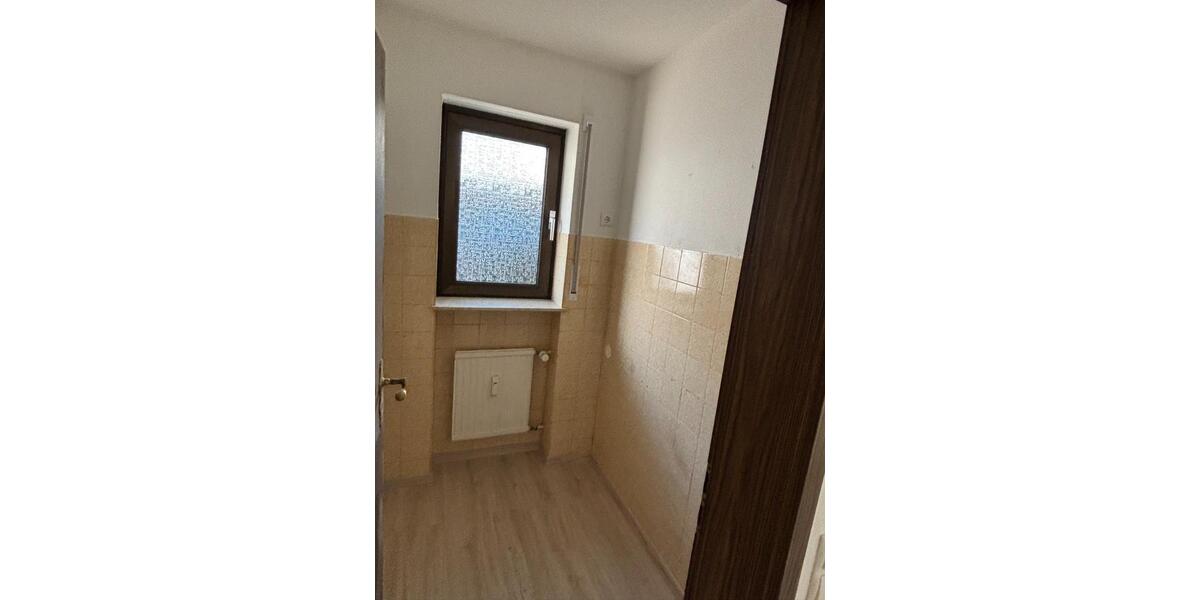 Erdgeschoßwohnung Gemünden am Main - 4 Zimmer, 118 m&sup2;, 940&euro; | Angebot:24773533