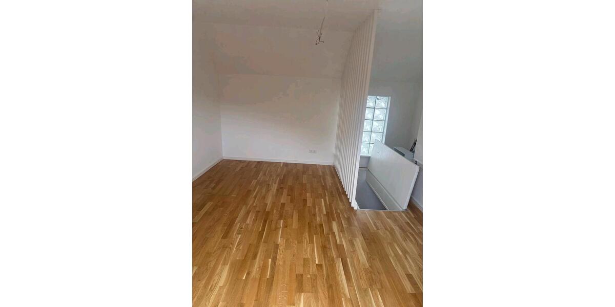 Etagenwohnung Weinheim - 3.5 Zimmer, 80 m&sup2;, 1.000&euro; | Angebot:26004503