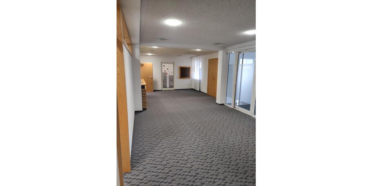 Gewerbeobjekt Bad Waldsee - 1.100&euro; | Angebot:25211125