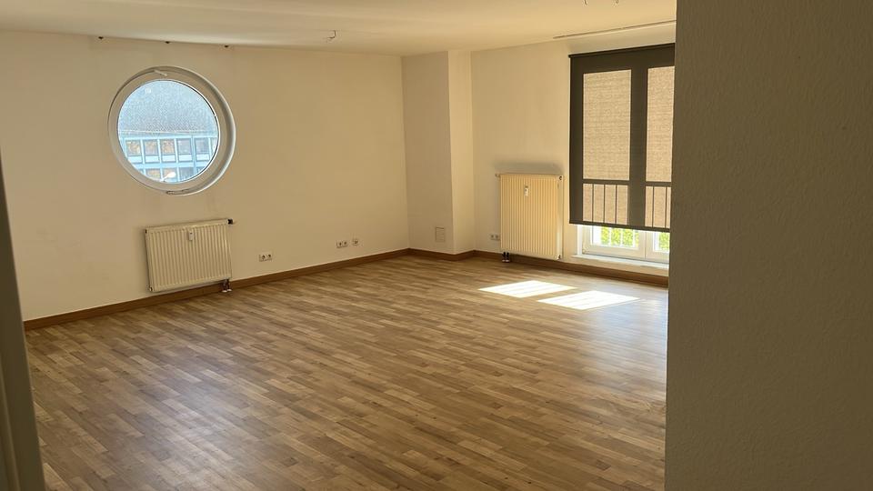 Etagenwohnung Hilchenbach - 3 Zimmer, 117 m&sup2;, 984&euro; | Angebot:26364787