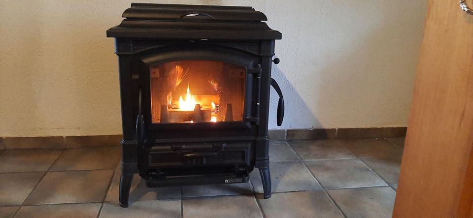 Gemütliche 3 Zimmer DG - Wohnung im OT von Naila zu vermieten 3 zimmer