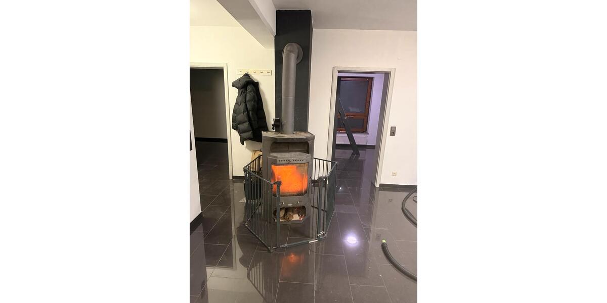 Erdgeschoßwohnung Neuenstein - 4 Zimmer, 90 m&sup2;, 1.100&euro; | Angebot:24782102