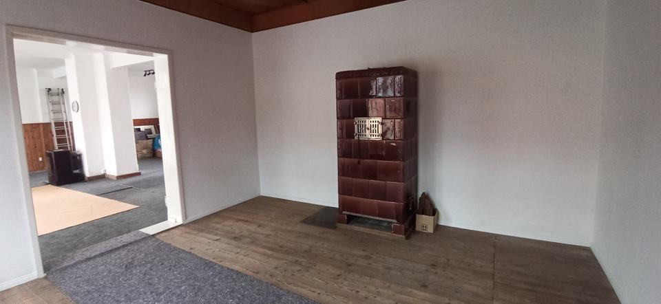 Erdgeschoßwohnung Goldberg - 3 Zimmer, 150 m&sup2;, 900&euro; | Angebot:20011919