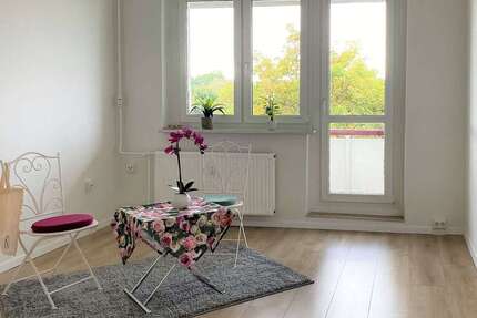 Wohnung Magdeburg Stadtfeld Ost - 3 Zimmer, 59 m&sup2;, 450&euro; | Angebot:27292830