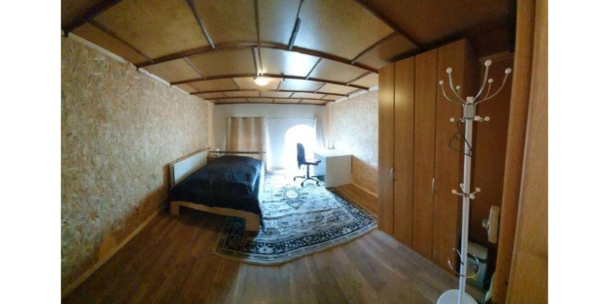 WG-Zimmer in Elsterwerda, furnished room in an apartment. 1 zimmer