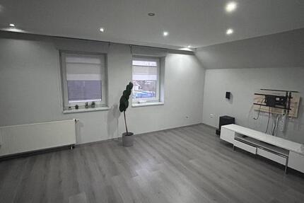 Wohnung Hilchenbach - 2.5 Zimmer, 75 m&sup2;, 900&euro; | Angebot:26546154