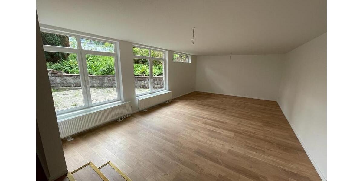 Wunderschön renovierte 2 Zimmerwohnung mit großer Terrasse nach Süden! 2 zimmer