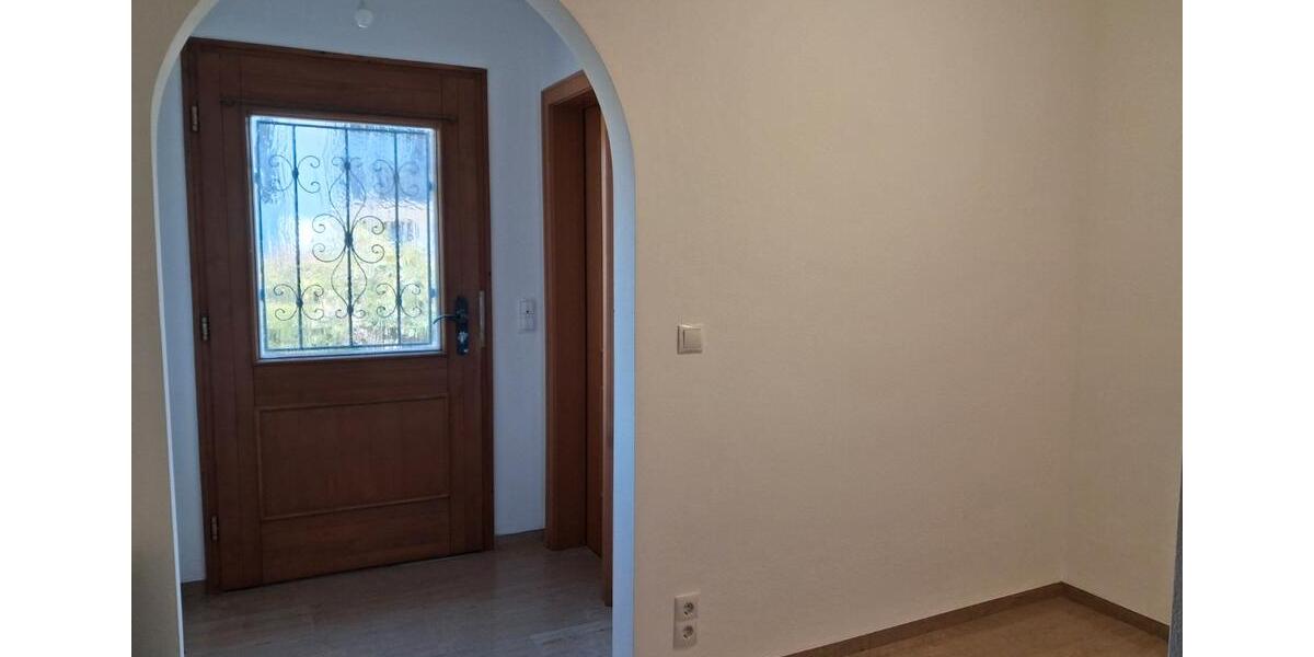 Etagenwohnung Schlehdorf Unterau - 5 Zimmer, 131 m&sup2;, 1.900&euro; | Angebot:26277336