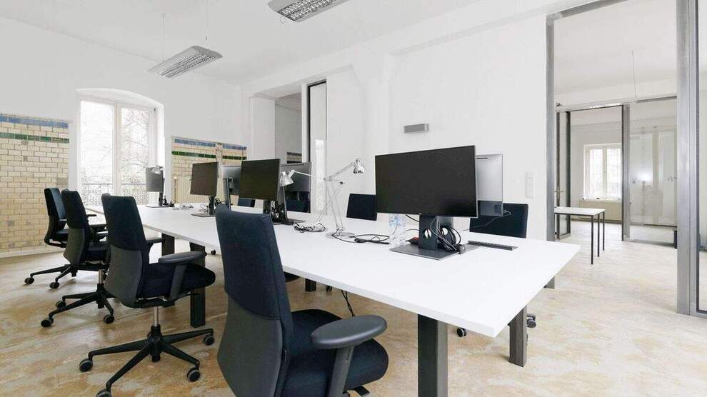 Möblierte Arbeitsplätze in schöner Loft Büroetage in Kreuzberg - All-in-Miete zimmer
