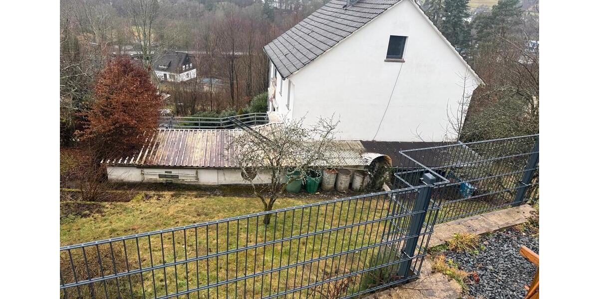 Einfamilienhaus Wiehl - 6 Zimmer, 160 m&sup2;, 1.500&euro; | Angebot:24951741