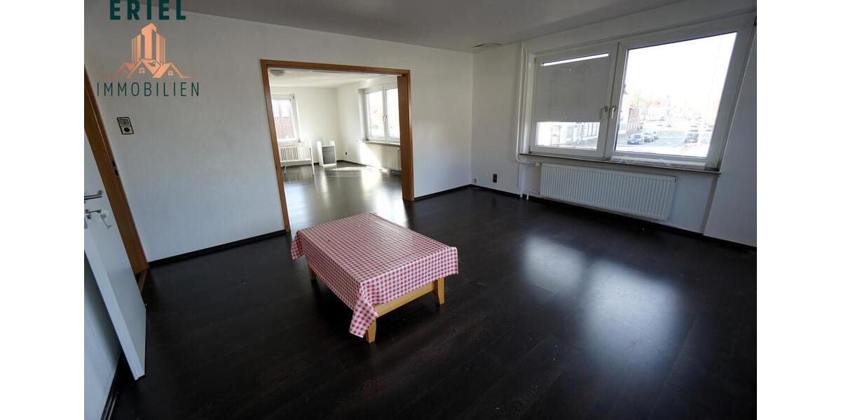 Etagenwohnung Aurich - 5 Zimmer, 125 m&sup2;, 950&euro; | Angebot:26480938