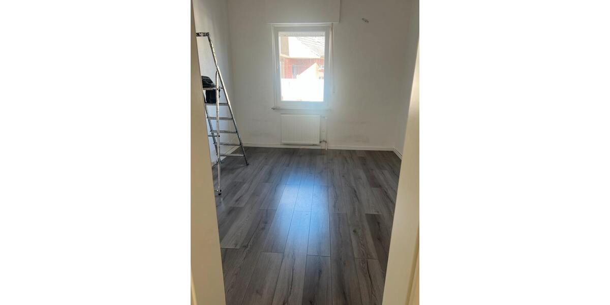 Etagenwohnung Emsdetten - 5 Zimmer, 120 m&sup2;, 1.000&euro; | Angebot:26044702