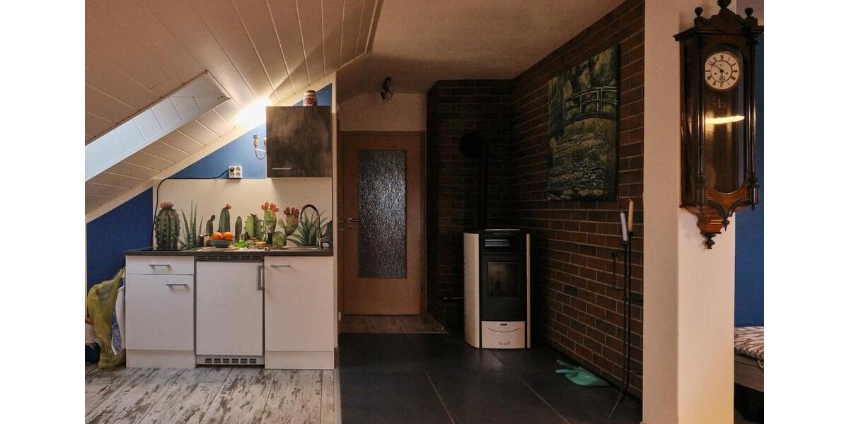 Dachgeschoßwohnung Aerzen - 1.5 Zimmer, 50 m&sup2;, 350&euro; | Angebot:25397245