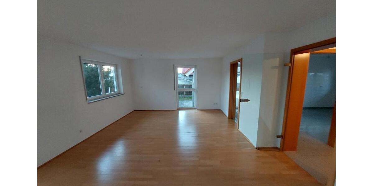Erdgeschoßwohnung Mittelbiberach - 3 Zimmer, 100 m&sup2;, 1.500&euro; | Angebot:24238491