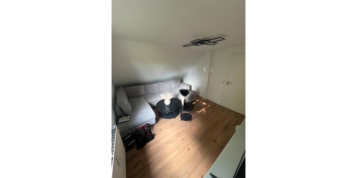 Dachgeschoßwohnung Ansbach - 2.5 Zimmer, 56 m&sup2;, 770&euro; | Angebot:26621744