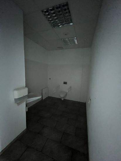 Gewerbeobjekt Nürnberg Gibitzenhof - 3 Zimmer, 152 m&sup2;, 1.520&euro; | Angebot:25037935