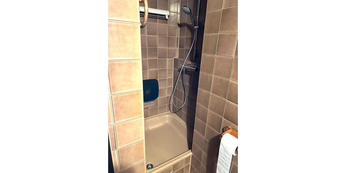 Wohnen auf Zeit Augsburg Antonsviertel - 3 Zimmer, 15 m&sup2;, 630&euro; | Angebot:26640792