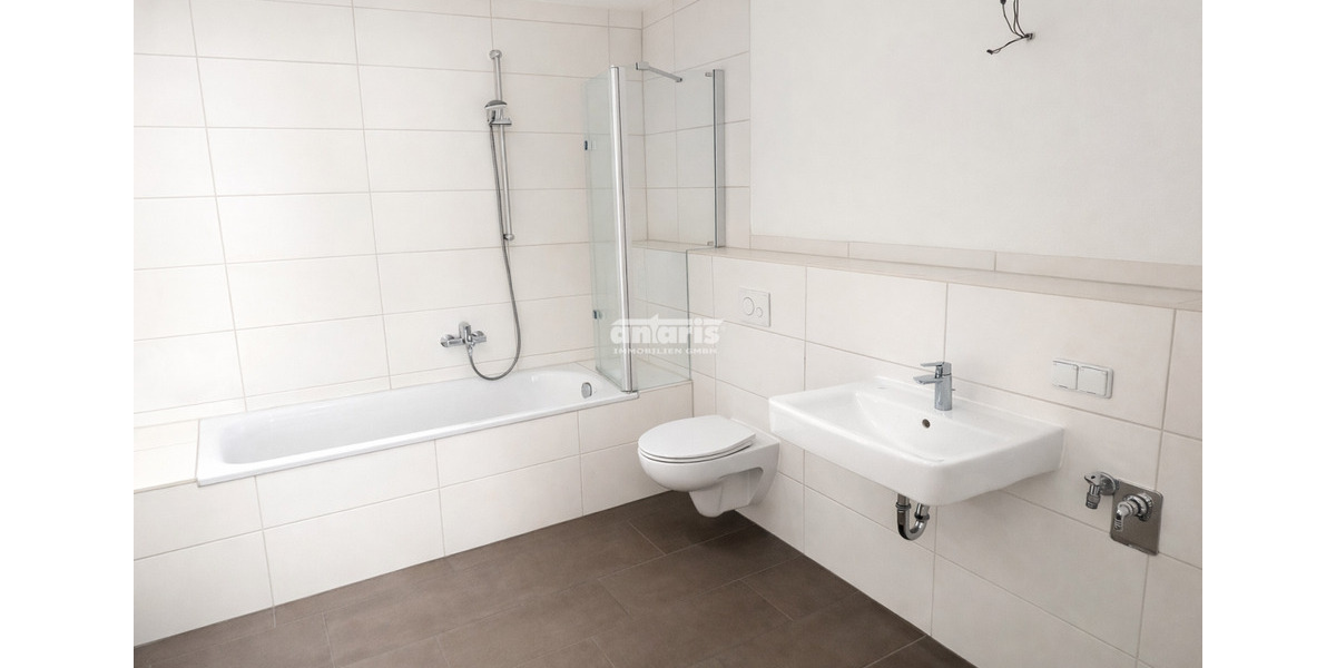 Etagenwohnung Erfurt - 3 Zimmer, 84 m&sup2;, 1.093&euro; | Angebot:26277855
