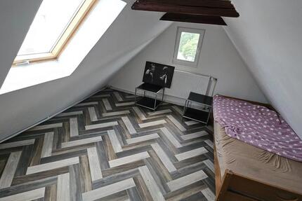 WG Zimmer in Springe zentrale Lage zu vermieten Jobcenter mgl 1 zimmer