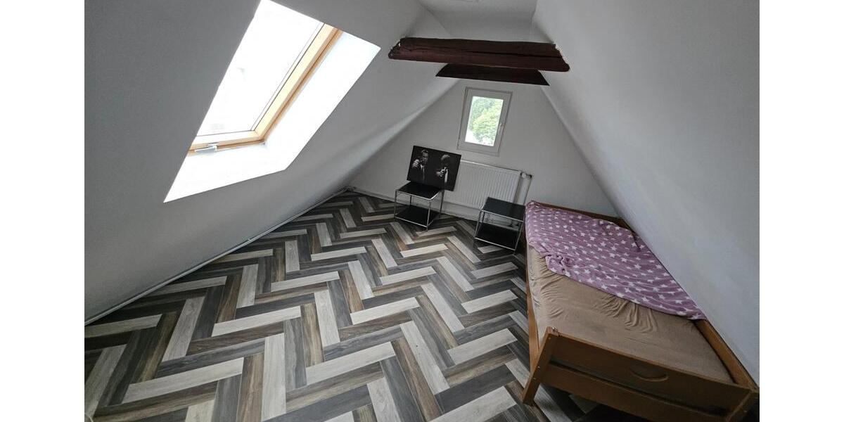 WG Zimmer in Springe zentrale Lage zu vermieten Jobcenter mgl 1 zimmer