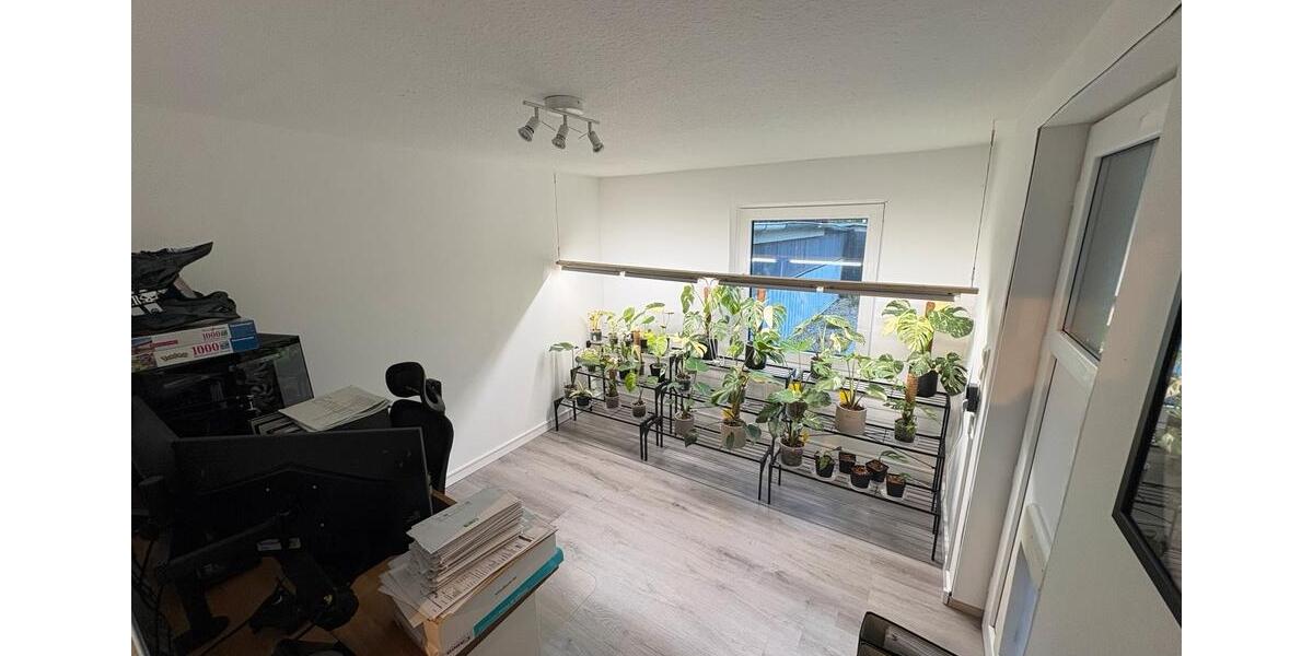 Erdgeschoßwohnung Pahlen - 4.5 Zimmer, 120 m&sup2;, 1.300&euro; | Angebot:26592711