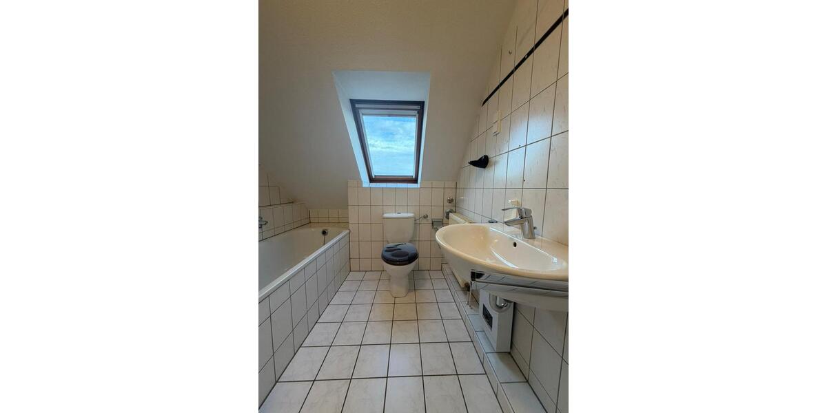 Maisonettenwohnung Velbert - 2 Zimmer, 80 m&sup2;, 1.150&euro; | Angebot:24438655