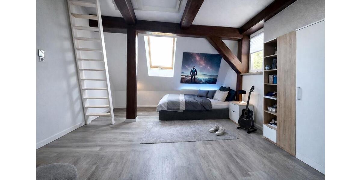 Dachgeschoßwohnung Bad Schmiedeberg - 4 Zimmer, 125 m&sup2;, 690&euro; | Angebot:25714357