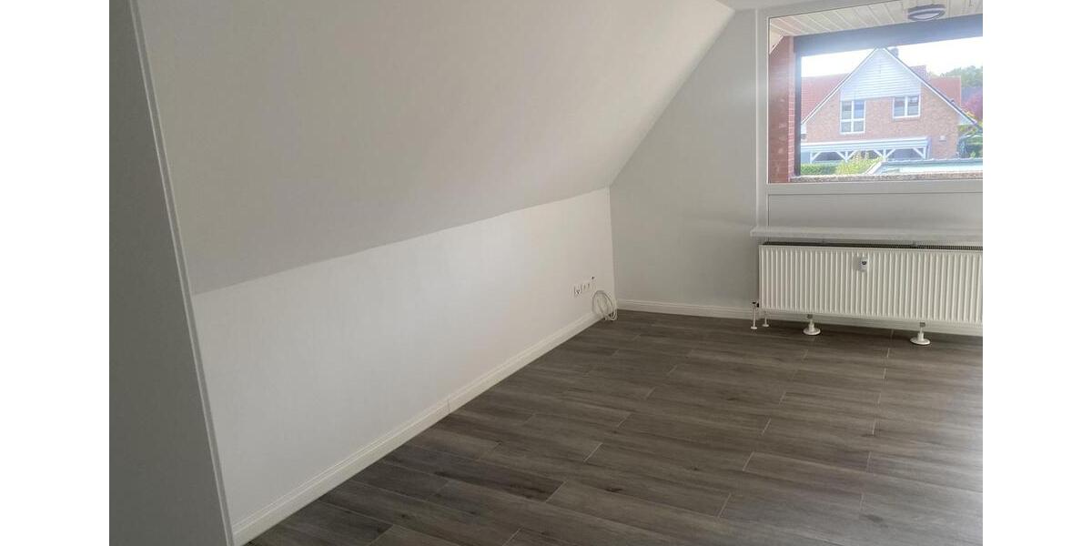 Dachgeschoßwohnung Trittau - 2 Zimmer, 55 m&sup2;, 850&euro; | Angebot:26698397