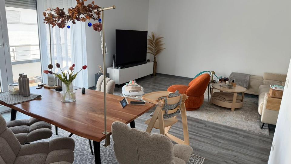 Etagenwohnung Düren Rölsdorf - 2 Zimmer, 82 m&sup2;, 1.125&euro; | Angebot:26270988