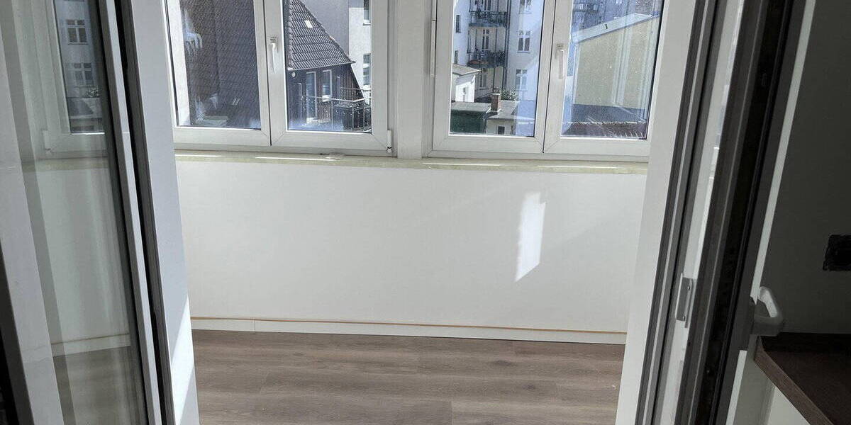 Etagenwohnung Stralsund Frankenvorstadt - 4 Zimmer, 80 m&sup2;, 1.120&euro; | Angebot:26102923