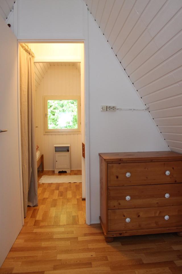 Gemütliches Spitzdach Haus mit Garten am Waldrand