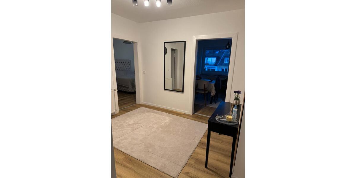 Etagenwohnung Essen Südviertel - 2.5 Zimmer, 67 m&sup2;, 1.100&euro; | Angebot:26640728