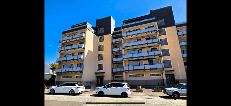 Penthouse-Wohnung mit riesiger Dachterrasse und Fernblick 2 zimmer