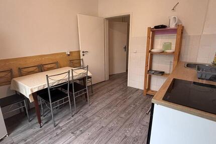 Wohnung Zeitz - 2 Zimmer, 65 m&sup2;, 800&euro; | Angebot:25392190