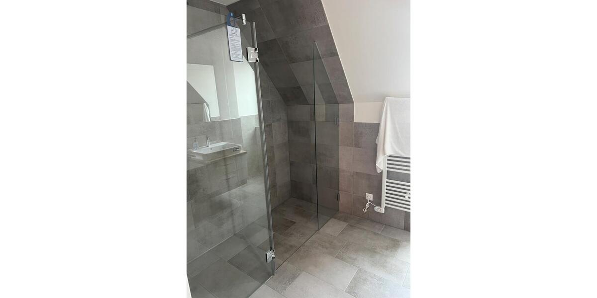 Wohnen auf Zeit Lingen (Ems) Damaschke - 2.5 Zimmer, 85 m&sup2;, 1.450&euro; | Angebot:23822734