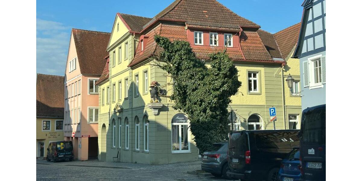 Etagenwohnung Feuchtwangen - 2 Zimmer, 79 m&sup2;, 900&euro; | Angebot:25931438