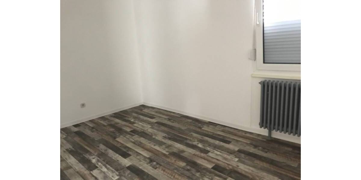 Etagenwohnung Mannheim Vogelstang - 3 Zimmer, 77 m&sup2;, 670&euro; | Angebot:26205520