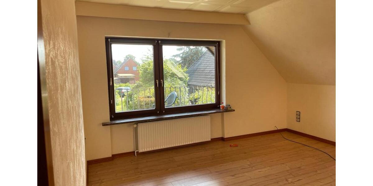 Etagenwohnung Tellingstedt - 4 Zimmer, 80 m&sup2;, 580&euro; | Angebot:22739893
