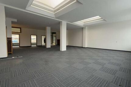 Gewerbeobjekt Kassel Niederzwehren - 1.500&euro; | Angebot:25105051