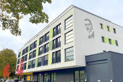 Haus Frankfurt am Main Nord-West - 2 Zimmer, 69 m&sup2;, 1.140&euro; | Angebot:25992389