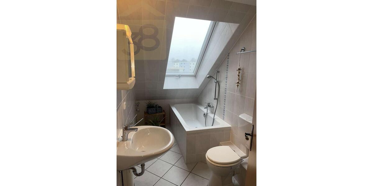 Dachgeschoßwohnung Wolfsburg Alt-Wolfsburg - 2 Zimmer, 43 m&sup2;, 394&euro; | Angebot:24950175