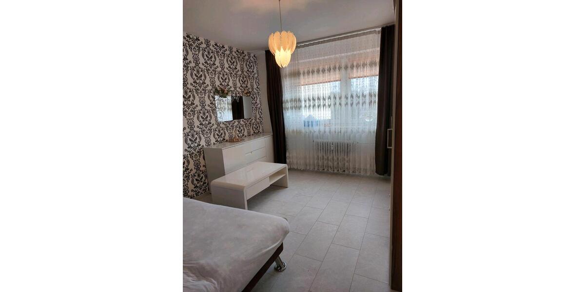 Etagenwohnung Egelsbach - 4 Zimmer, 90 m&sup2;, 1.550&euro; | Angebot:24690241