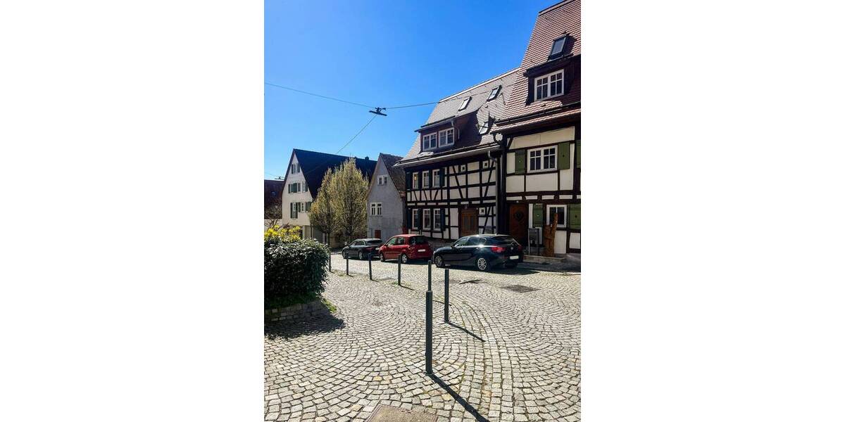 Einfamilienhaus Sindelfingen Mitte - 5 Zimmer, 140 m&sup2;, 1.500&euro; | Angebot:26515151