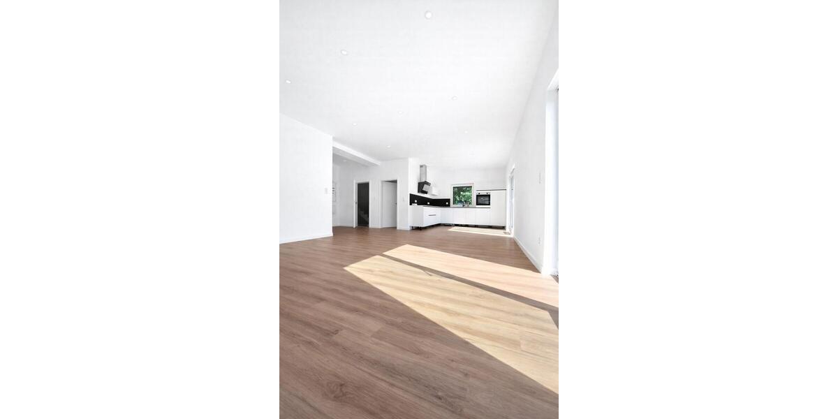 Erdgeschoßwohnung Bad Lauterberg im Harz - 4 Zimmer, 125 m&sup2;, 1.200&euro; | Angebot:25433095