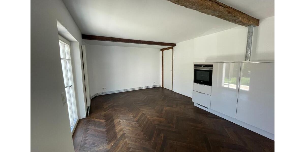 Einfamilienhaus Wallerstein - 4 Zimmer, 100 m&sup2;, 1.250&euro; | Angebot:25329413
