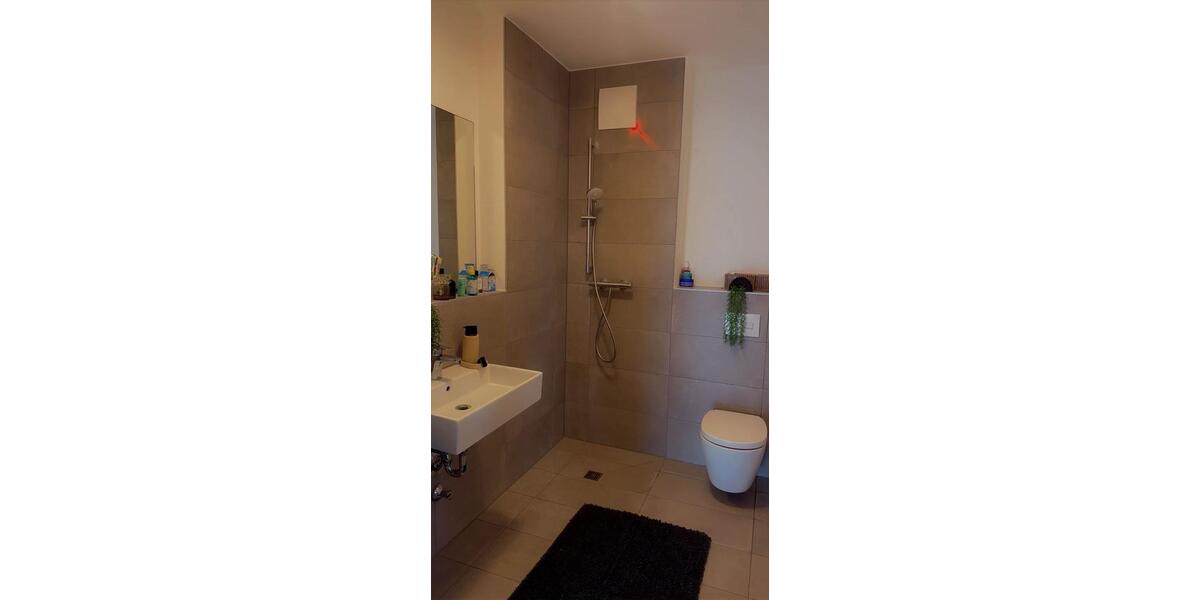 Etagenwohnung Bedburg - 3 Zimmer, 80 m&sup2;, 1.200&euro; | Angebot:24862607