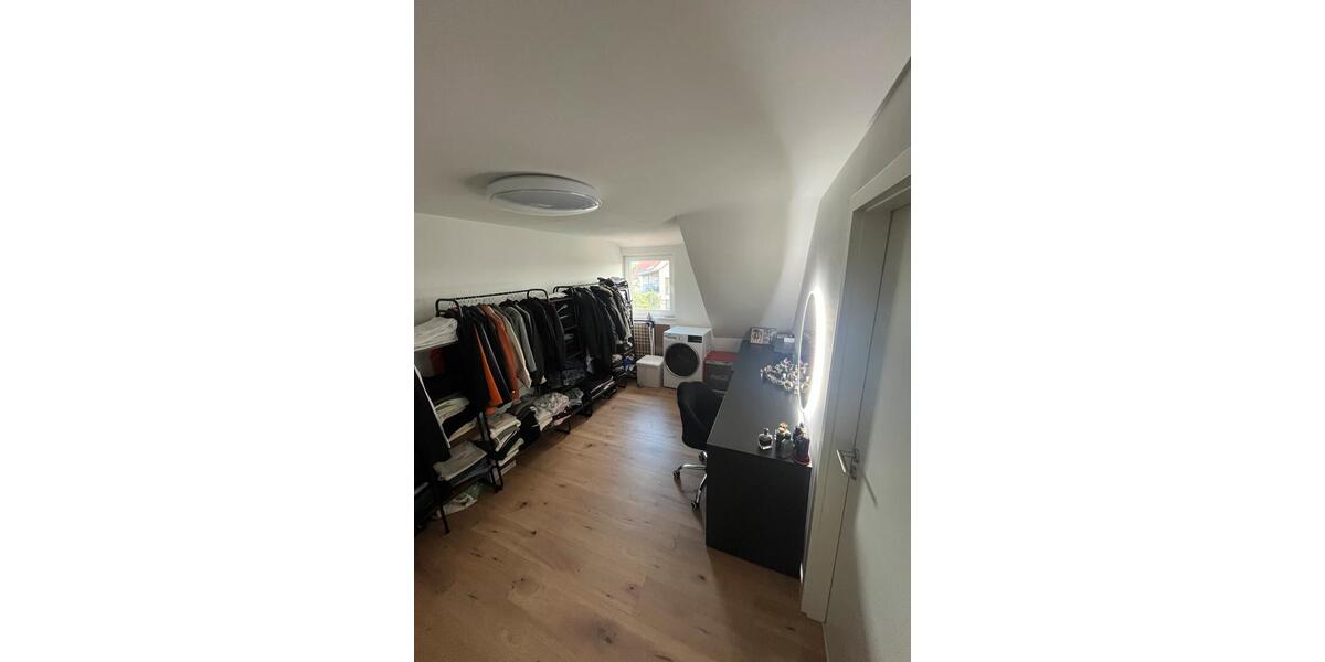 Dachgeschoßwohnung Ansbach - 2.5 Zimmer, 56 m&sup2;, 770&euro; | Angebot:26621744