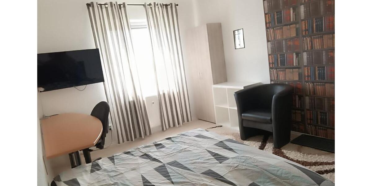 Wohnen auf Zeit Niedenstein - 4 Zimmer, 104 m&sup2;, 300&euro; | Angebot:26030252